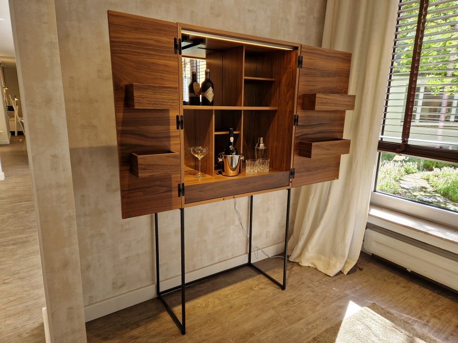 Barschrank Cubo